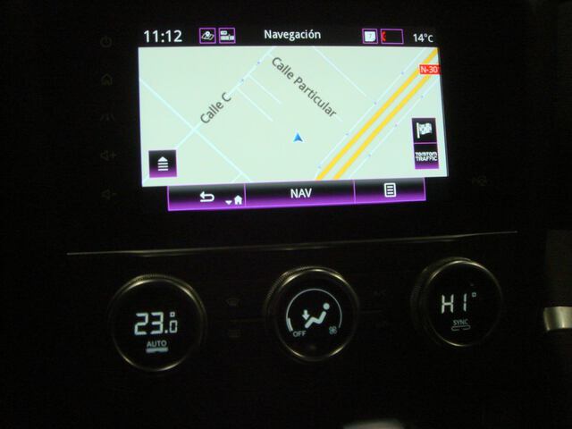 Inside Kadjar  NEGRO