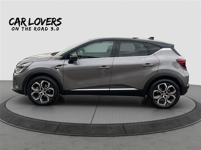 RENAULT Captur 05258210_VO38013034