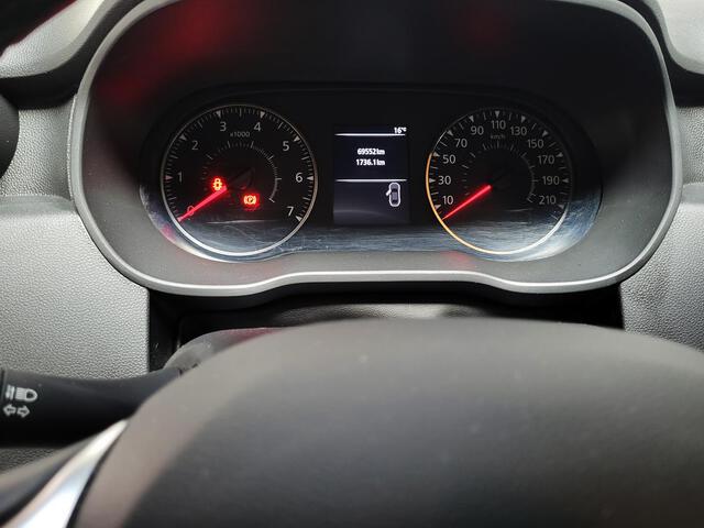 Inside Duster Diesel  BLANCO