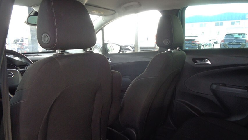 Inside Crossland X  Blanco Alpino