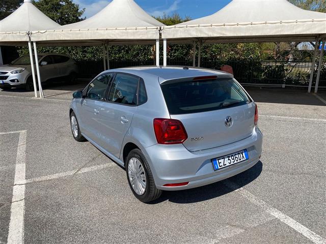 VOLKSWAGEN Polo V 2014 02640086_VO38043366