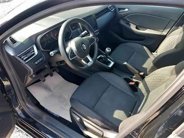 RENAULT Clio V 2019 01280961_VO38043211