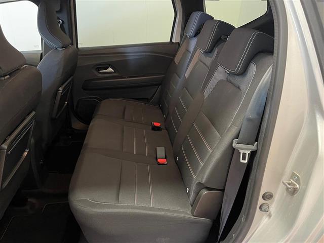 DACIA Jogger 01229748_VO38013065