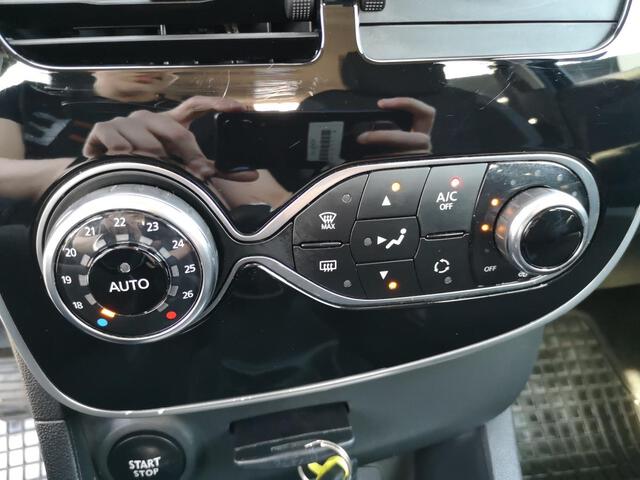 Außenausstattung Clio schwarz              schwarz