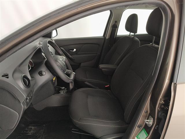DACIA Logan 00189145_VO38023507