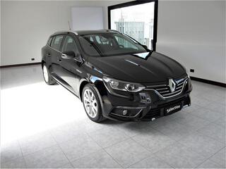 RENAULT Megane 00022045_VO38013127