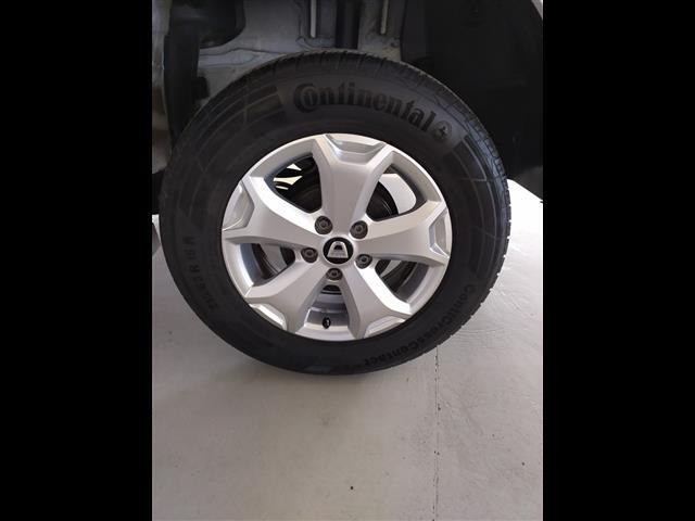 DACIA Duster II 2018 00008230_VO38013330