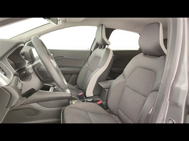 RENAULT Captur 00947239_VO38023732