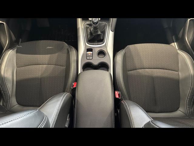 RENAULT Kadjar 04998303_VO38013058
