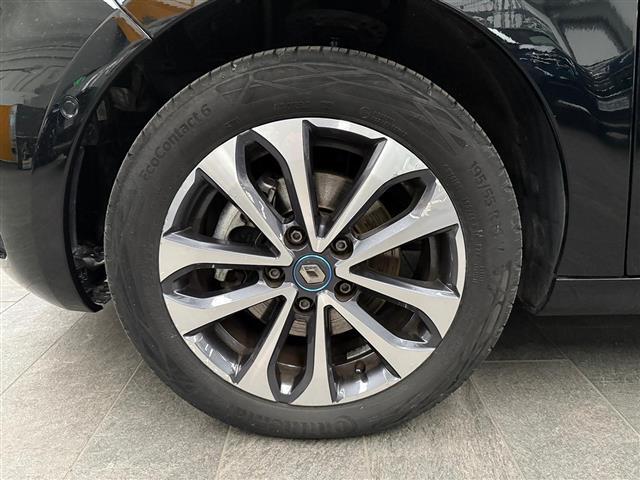 RENAULT Zoe 2020 00015627_VO38023184