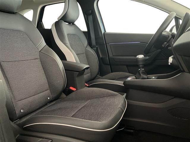 RENAULT Captur II 2019 00985157_VO38023207