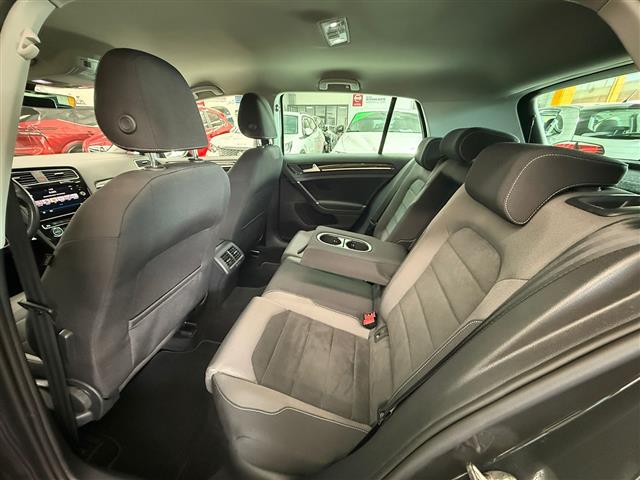 VOLKSWAGEN Golf VII 2017 5p 00015587_VO38023184