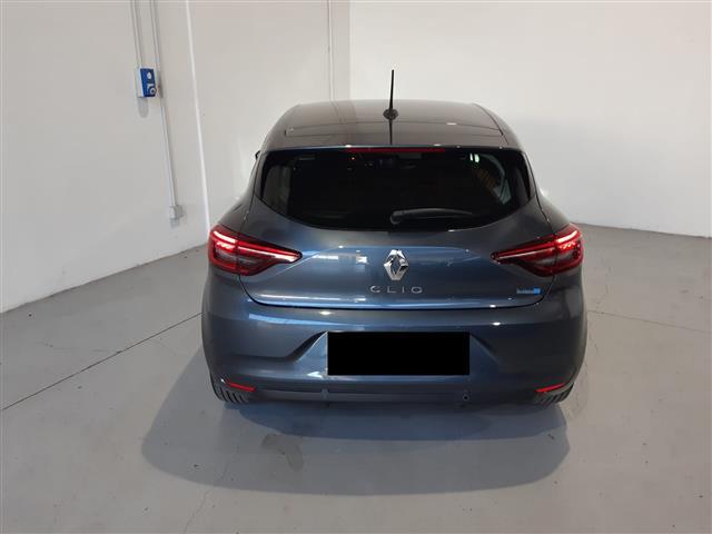 RENAULT Clio 02598500_VO38013041