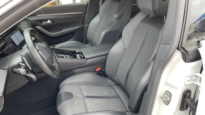 Inside 508 Diesel  Blanco Banquise