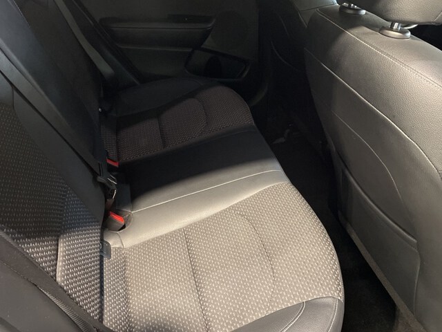 Inside XCeed Diesel  Cosmo Blue