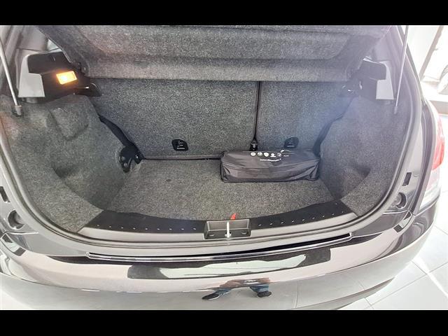 LANCIA Ypsilon 00760406_VO38013074