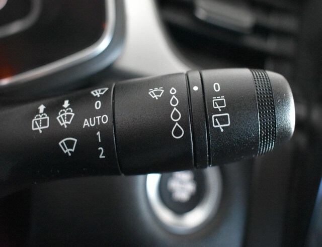 Inside Captur  NEGRO