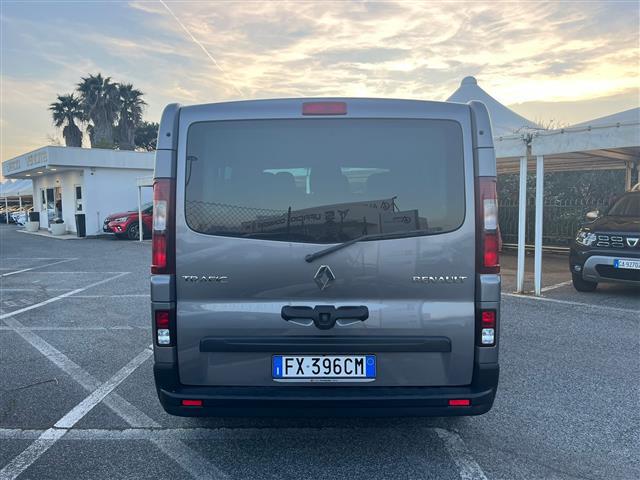 RENAULT Trafic 02641071_VO38043366
