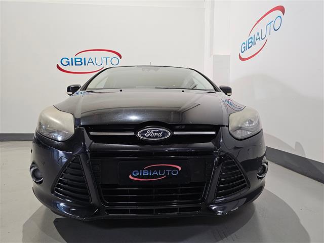 FORD Focus 02415814_VO38013170