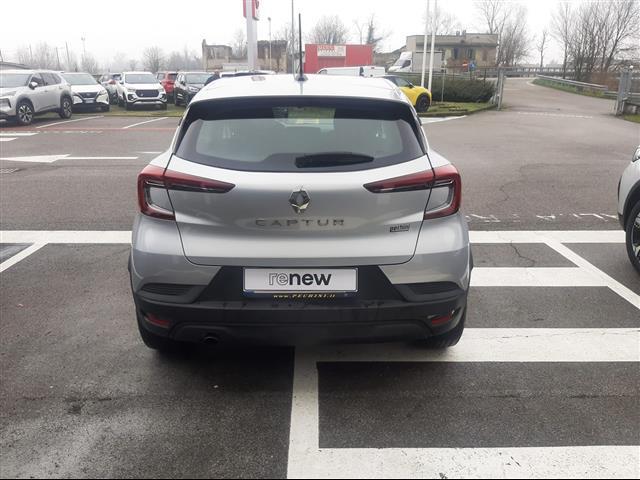 RENAULT Captur 00012948_VO38023184