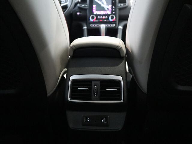 Inside Koleos Diesel  NEGRO