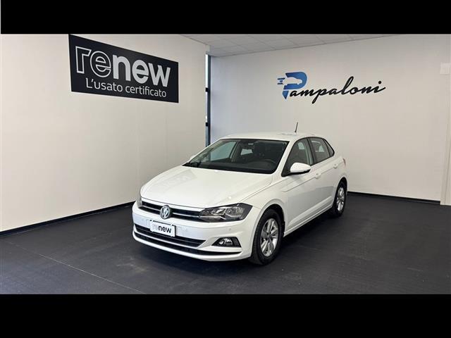 VOLKSWAGEN Polo VI 2017 03375346_VO38043894