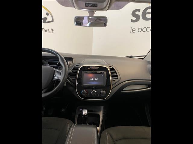 RENAULT Captur I 2017 03205088_VO38043894