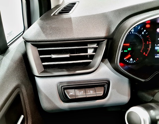 Inside Clio Diesel  Blanco Glaciar