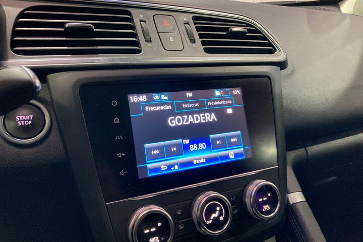 Inside Kadjar  Gris Titanium