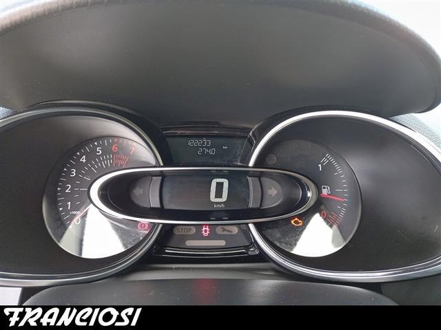 RENAULT Clio 00023133_VO38013018