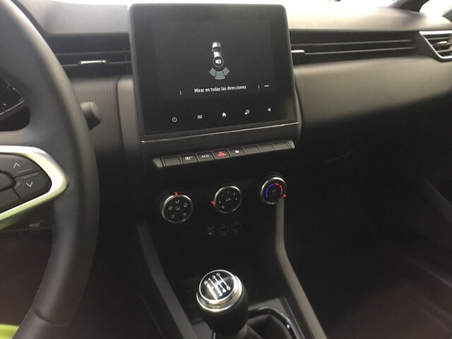 Inside Clio  Gris Titanium