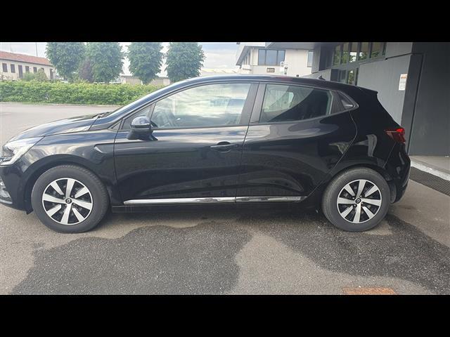 RENAULT Clio 02036503_VO38013041