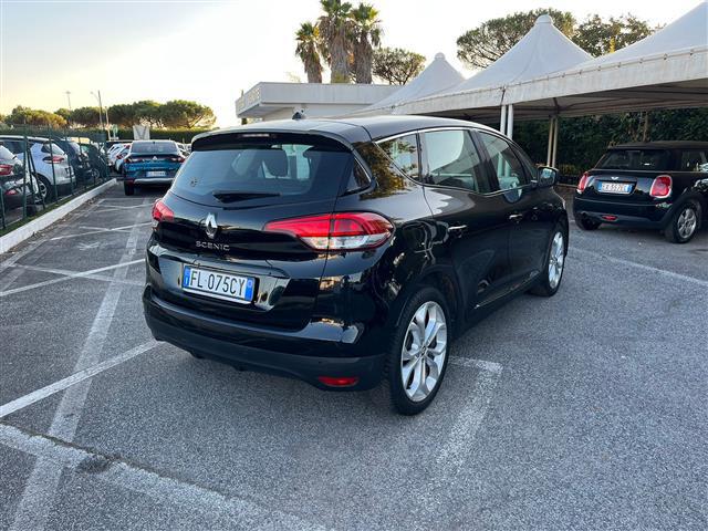 RENAULT Scenic 02641659_VO38043366