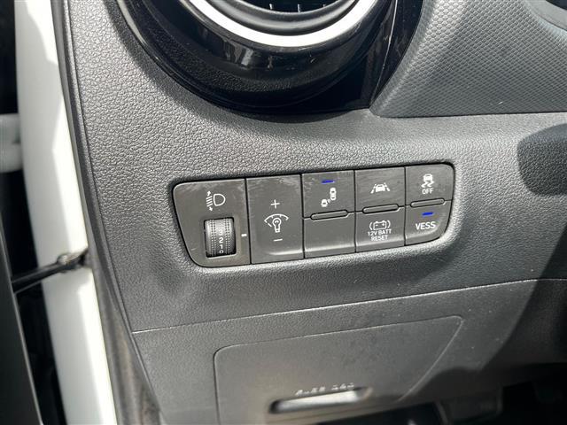 HYUNDAI Kona 02641084_VO38043366