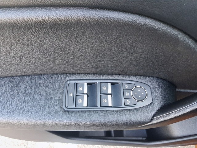 Inside Captur  Naranja Atakama con 