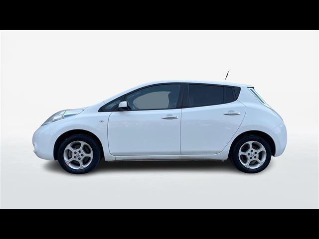 NISSAN Leaf 00428152_VO38023217