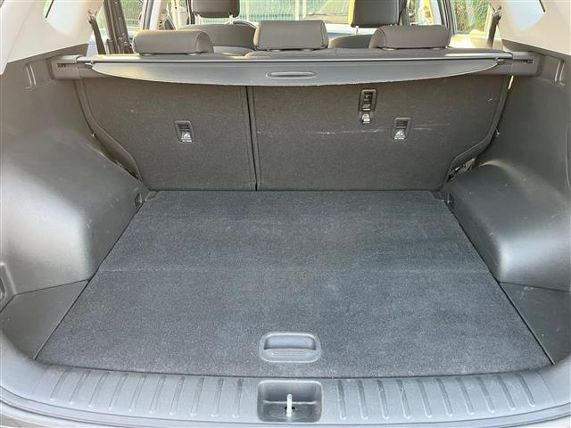 HYUNDAI Tucson II 2018 02640604_VO38043366