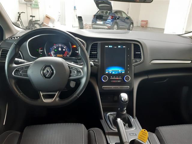 RENAULT Megane 02372675_VO38013041