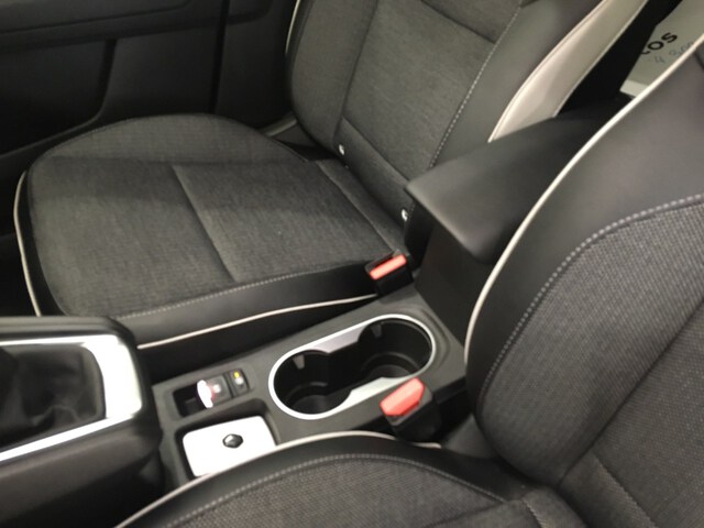 Inside Captur  Naranja Atakama con 