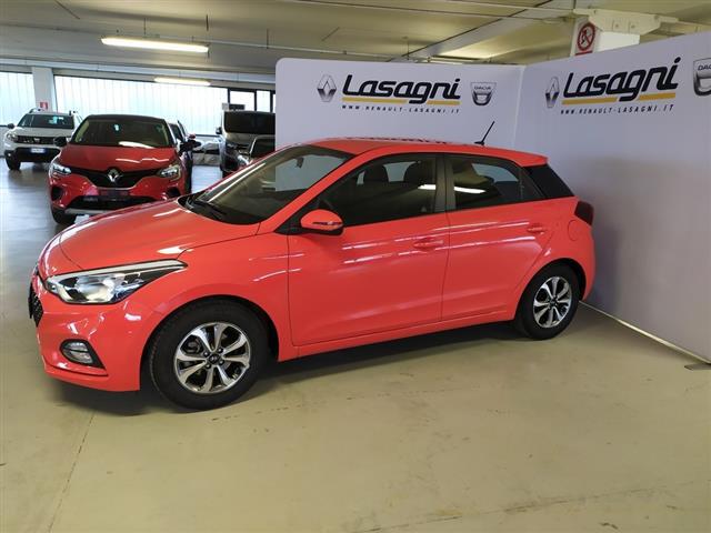 HYUNDAI i20 00008226_VO38013330