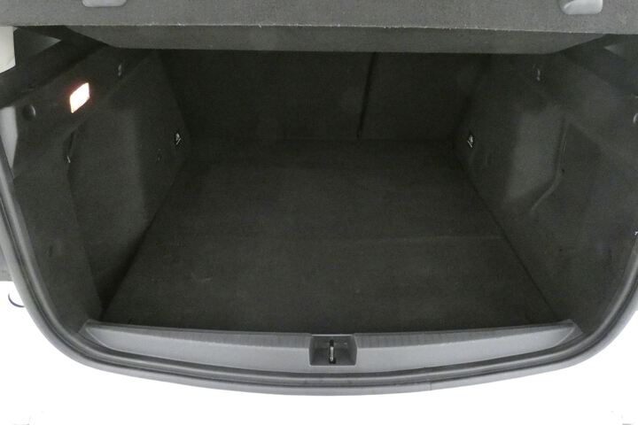 Inside Duster Diesel  Blanco Glaciar