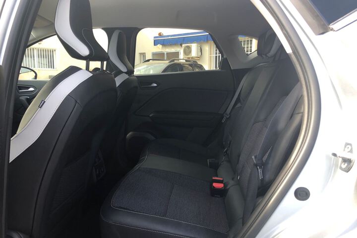 Inside Captur  Gris Highland con te