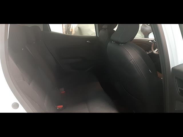 RENAULT Clio V 2019 00006626_VO38033579