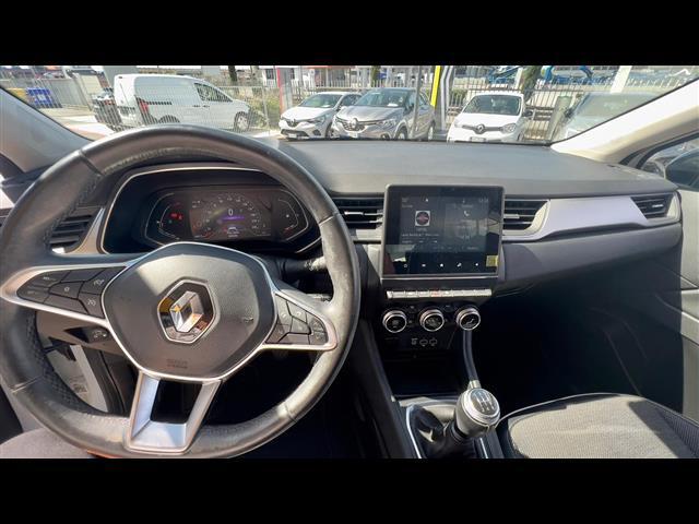 RENAULT Captur 05922142_VO38013080