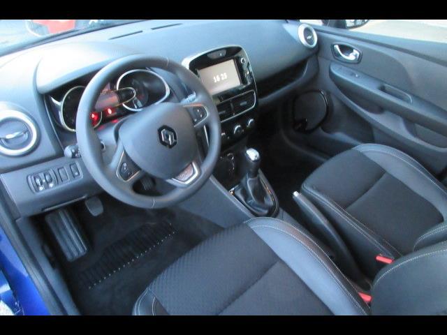 Esterni Clio Metallizzata Blu