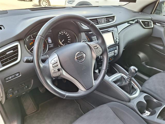 NISSAN Qashqai 00805939_VO38013074