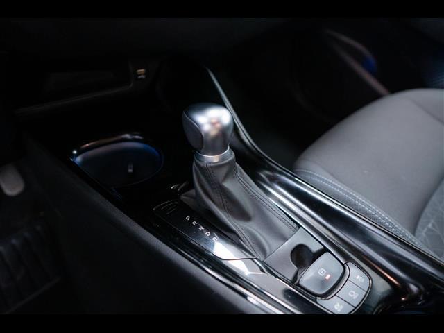 TOYOTA C HR I 2020 40001935_VO38053400