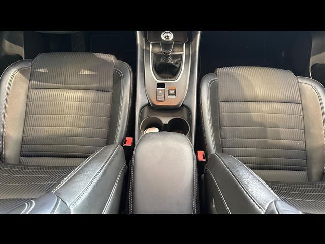 NISSAN Qashqai 04998253_VO38013058