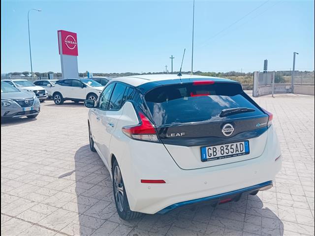 NISSAN Leaf II 2018 00996985_VO38013353