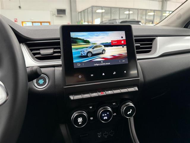 RENAULT Captur 00015560_VO38023184